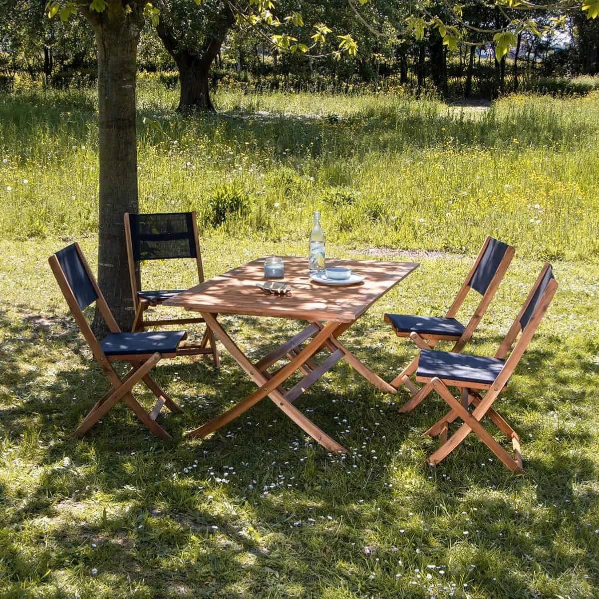 Tavira™ – Elegantes Patio-Möbelset – 4 Plätze, Akazienholzrahmen, UV-beständige Kissen
